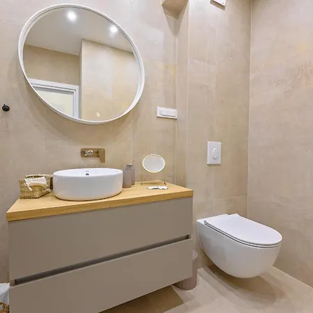 Del Sogno 아파트 트로기르