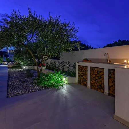 Del Sogno 트로기르